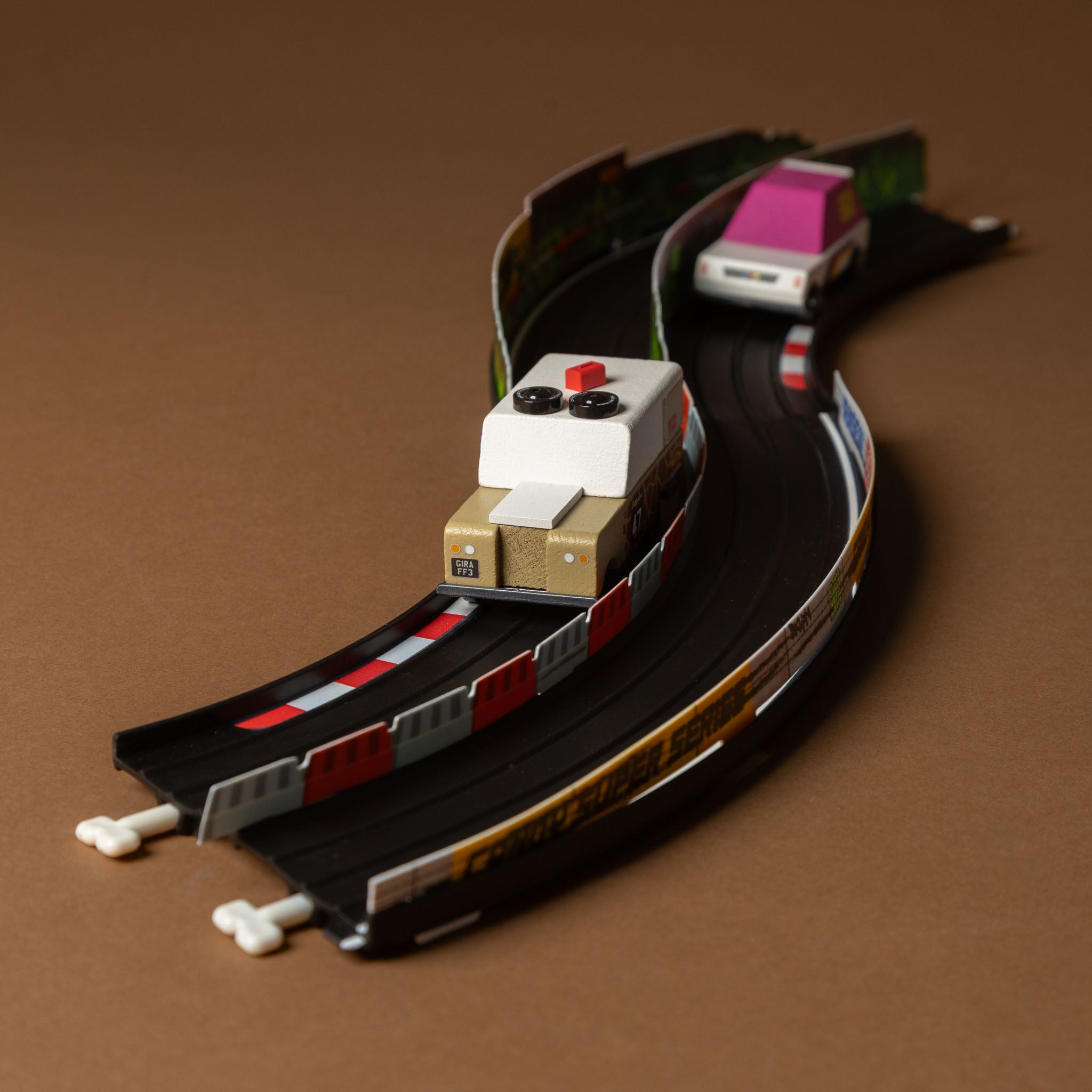 candycar-play-set-expansion-pack-60-degree-turn
