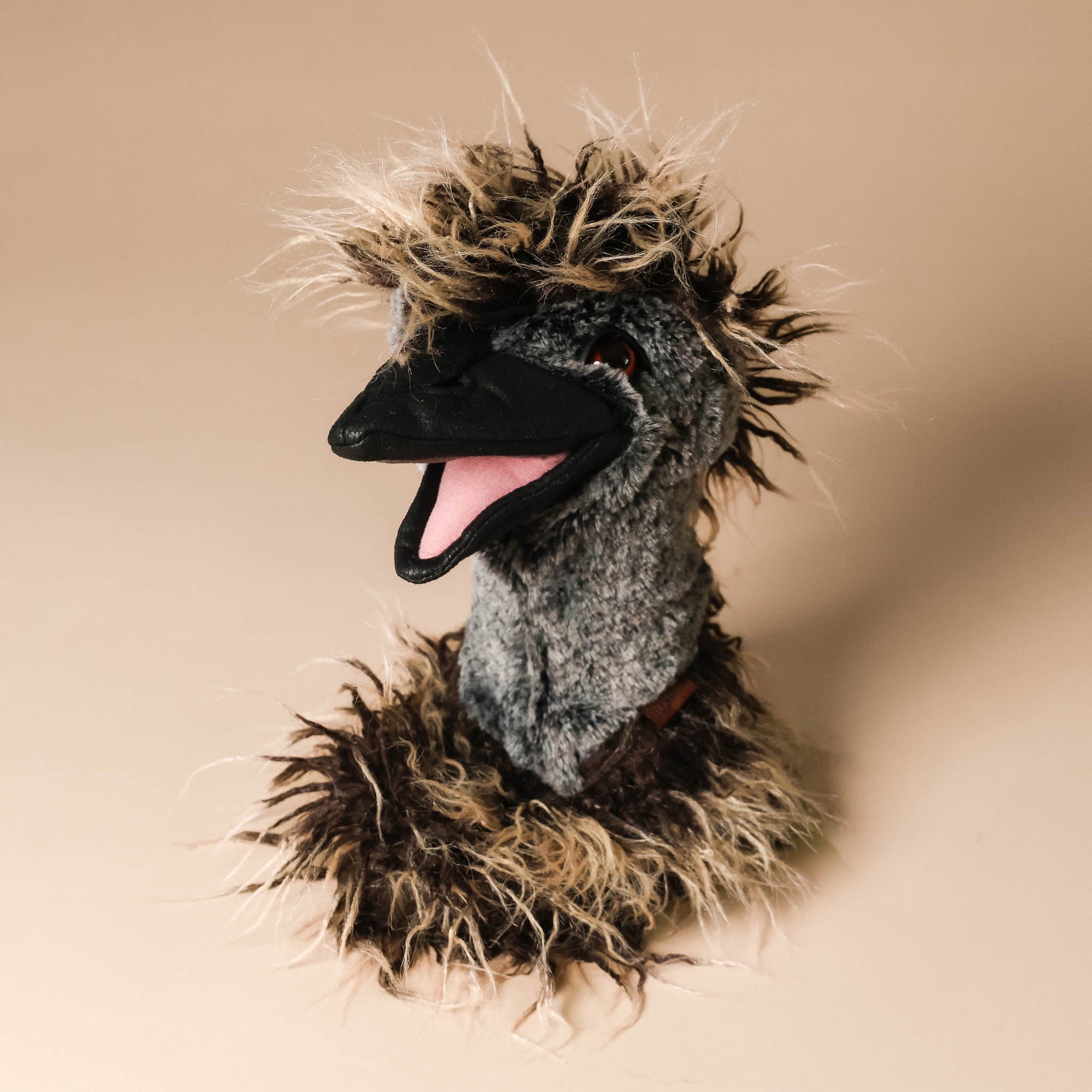 edna-emu-stage-puppet