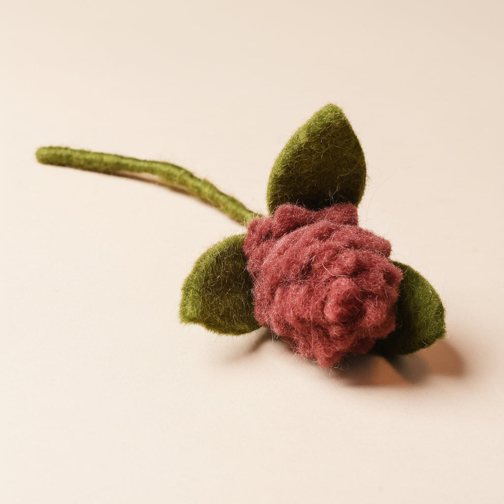 felt-artichoke-flower-stem-short-rouge