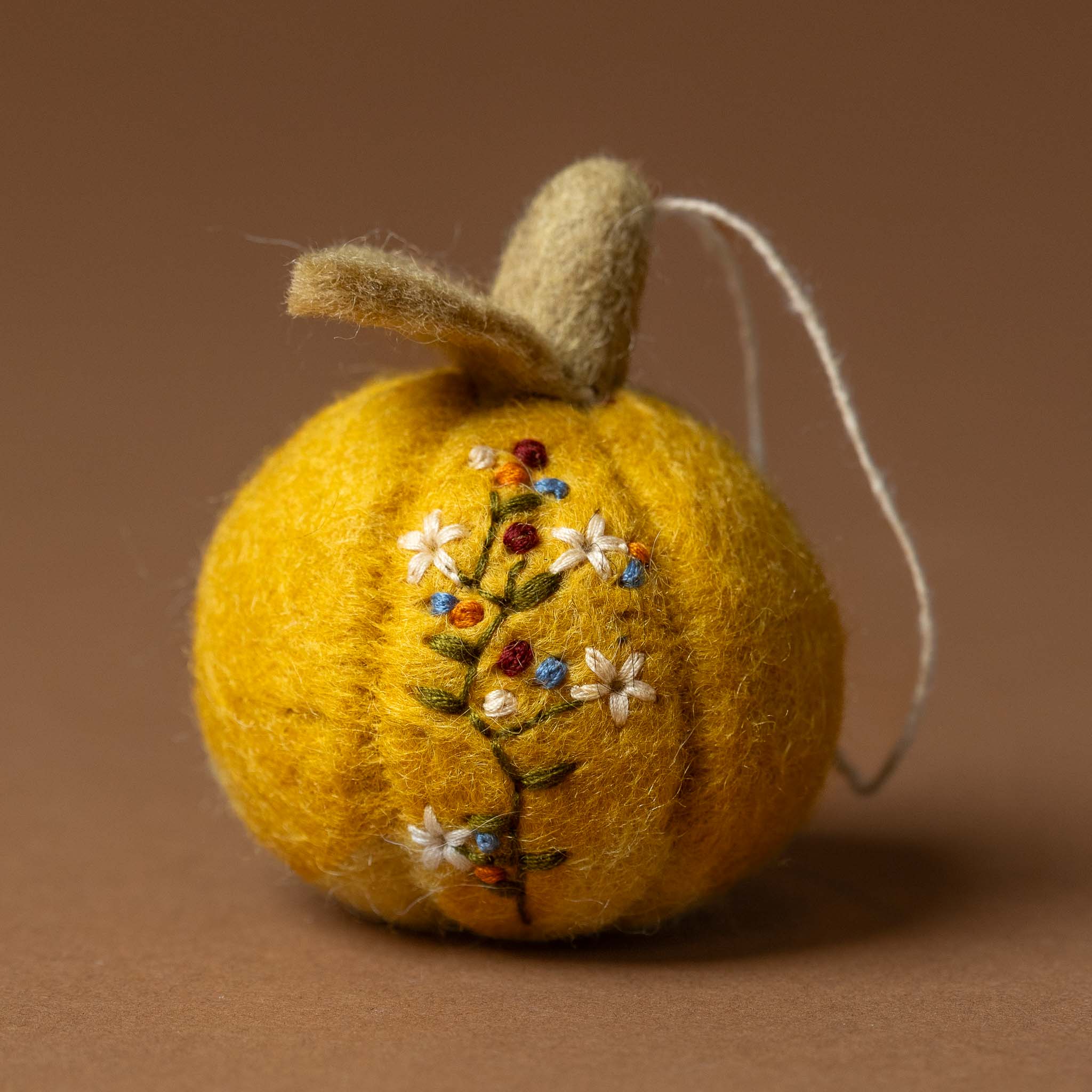 felt-embroidered-pumpkin-ornament-ochre
