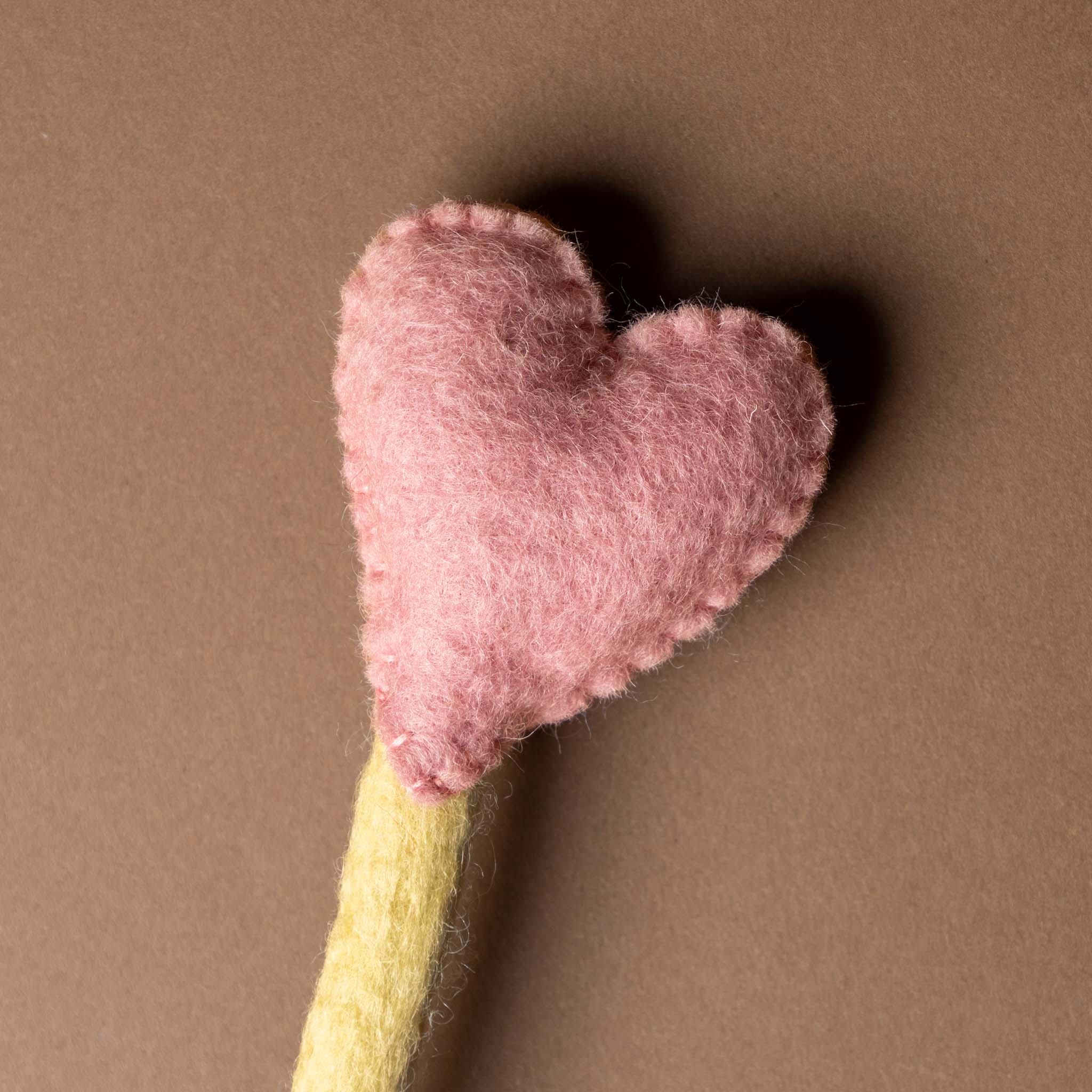felted-heart-stem-pink