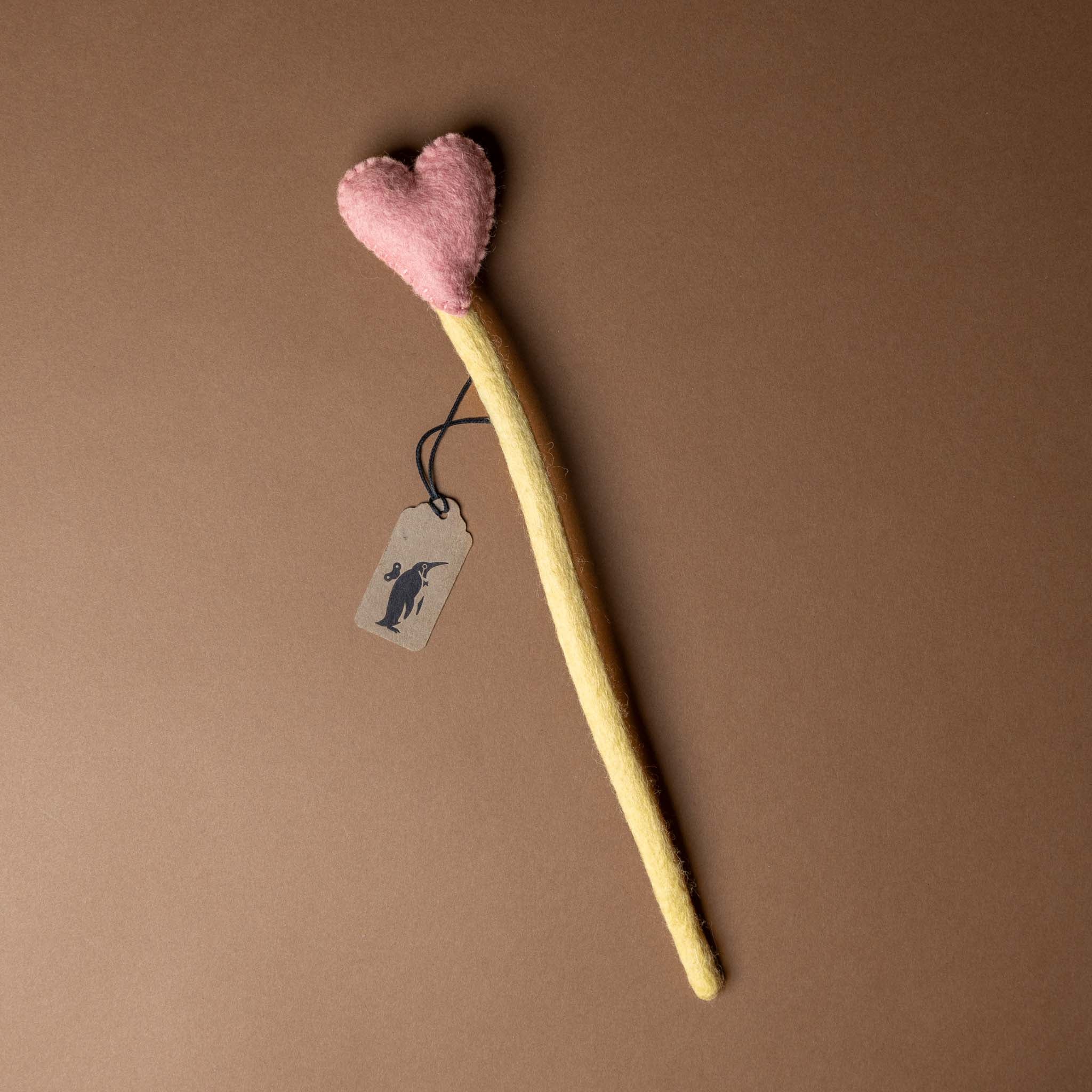 felted-heart-stem-pink