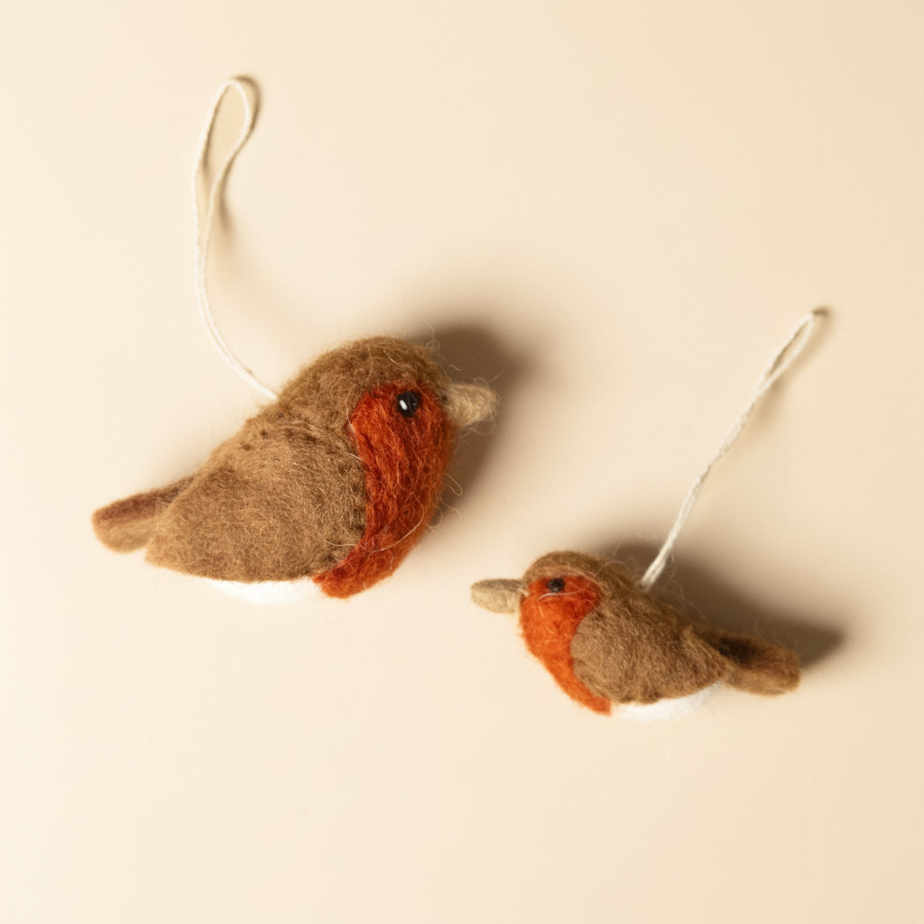 felted-mama-and-me-robin-ornament-set-