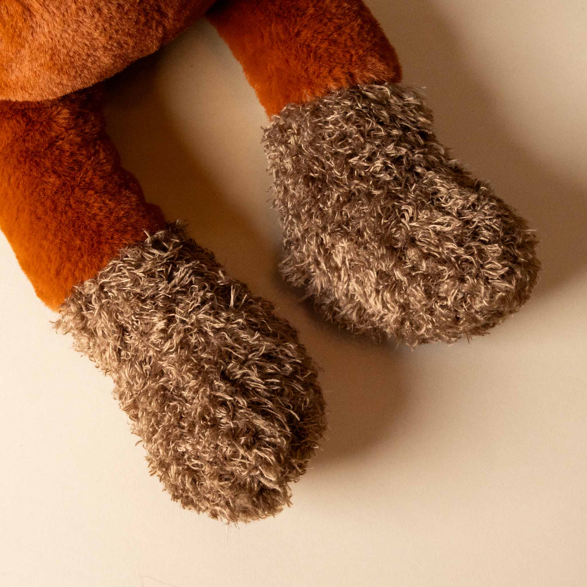 foxy-the-fox-large-orange-and-brown-stuffed-animal-feet
