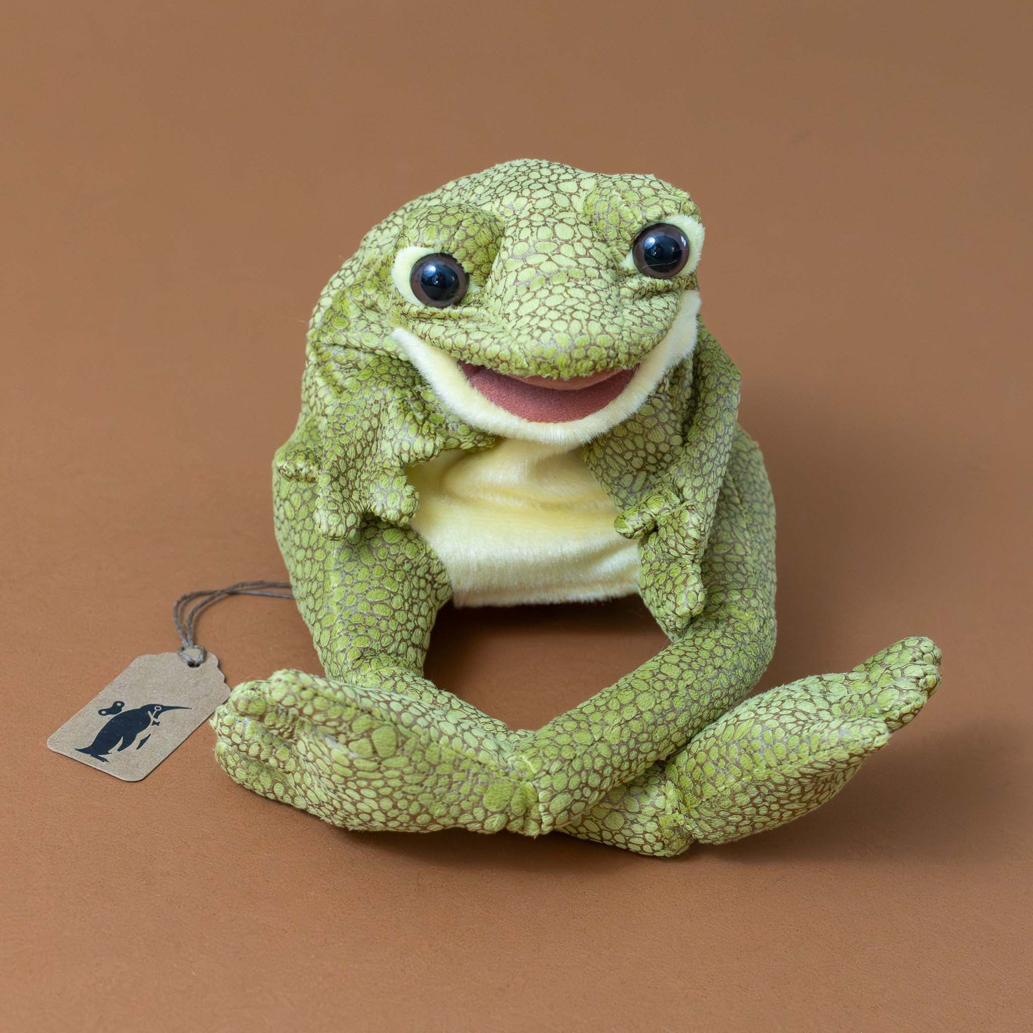 green-freckled-frog-hand-puppet
