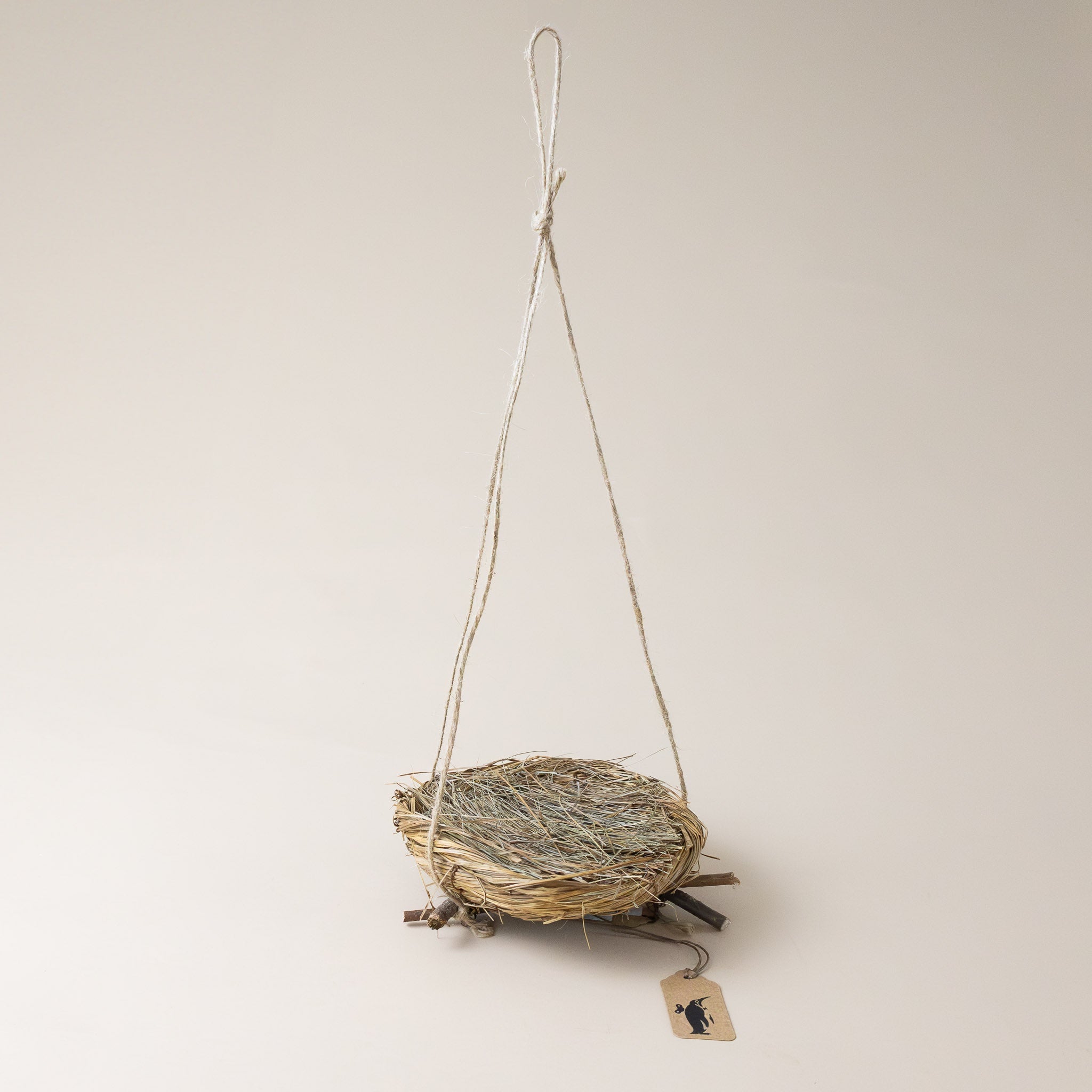 hanging-jute-nest