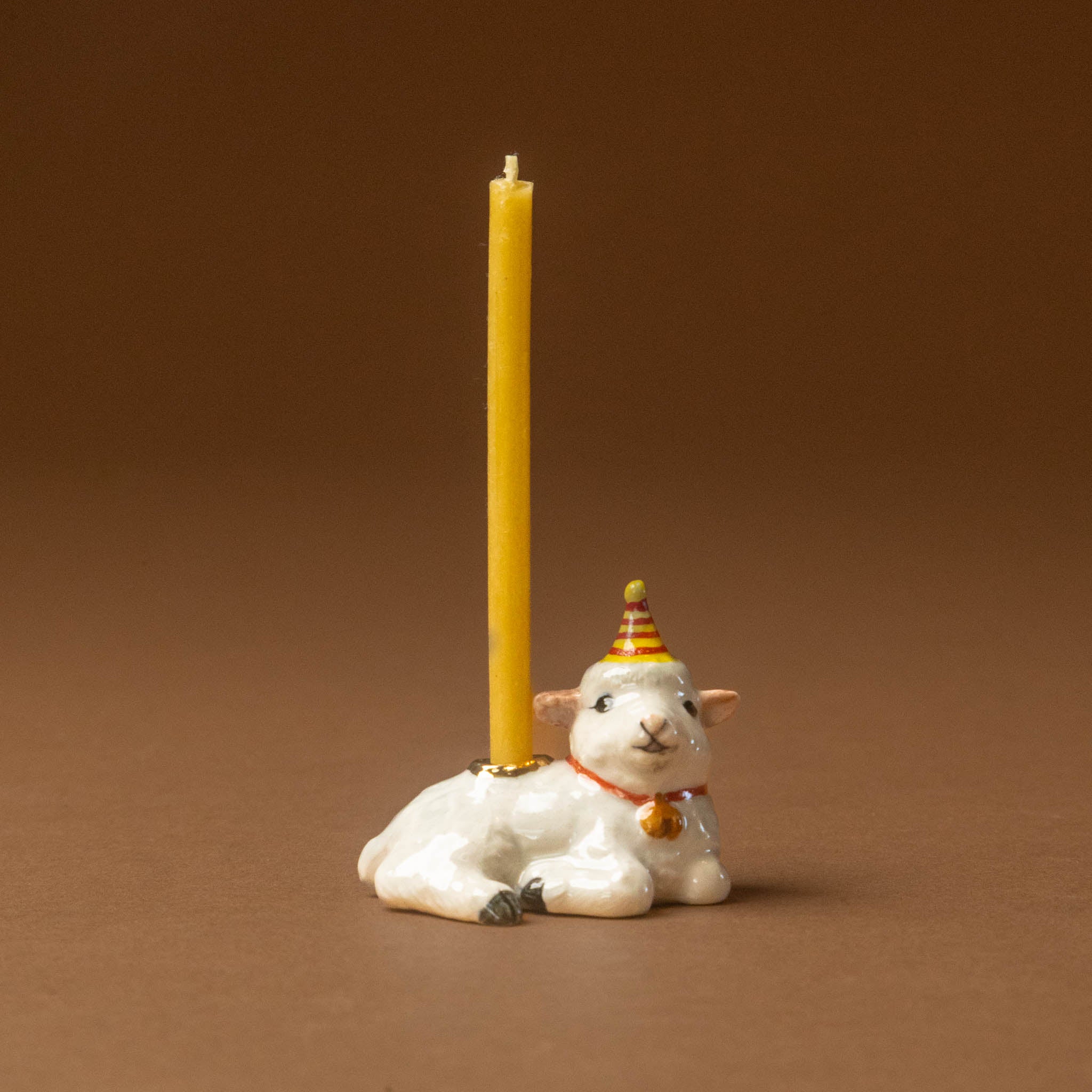 heirloom-porcelain-cake-topper-goat