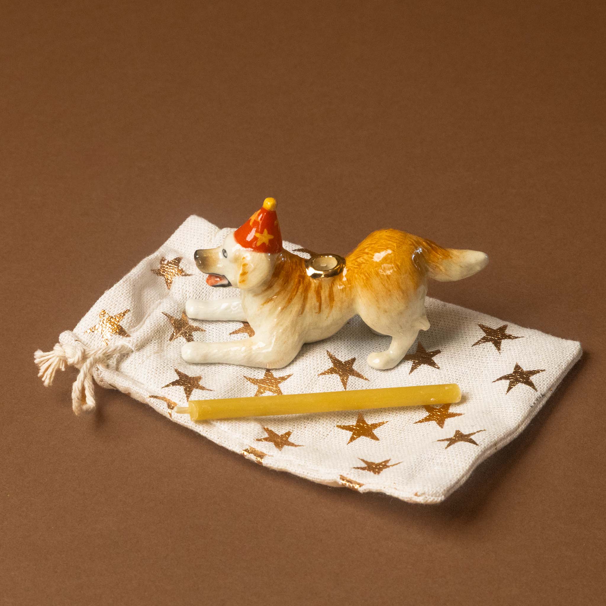 heirloom-porcelain-cake-topper-golden-retriever