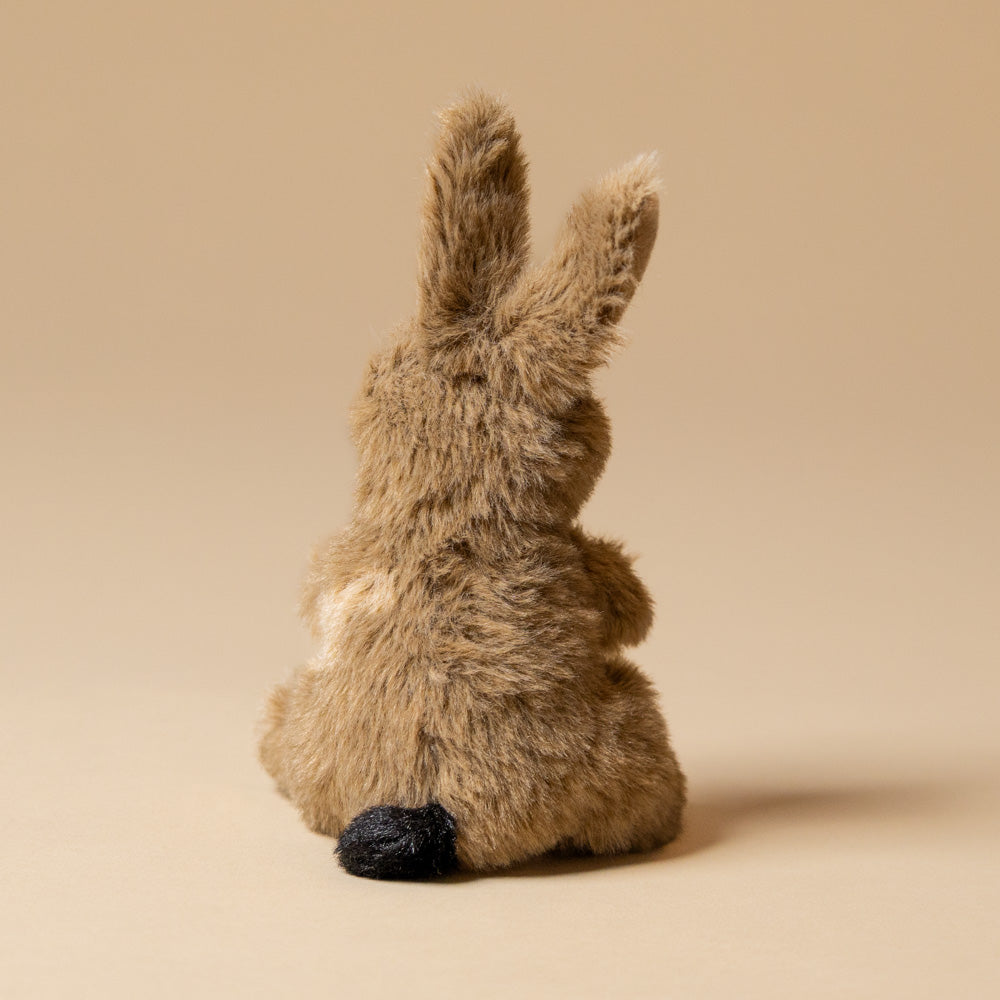 little-jack-rabbit-finger-puppet-back-and-tail