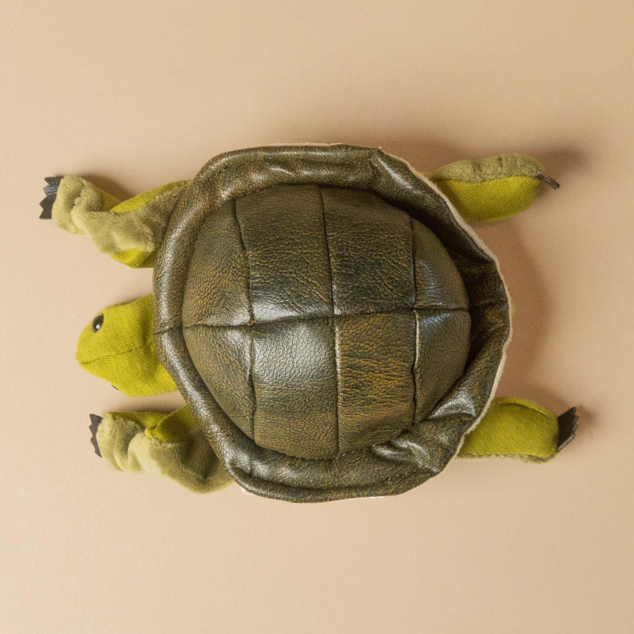 little-turtle-finger-puppet