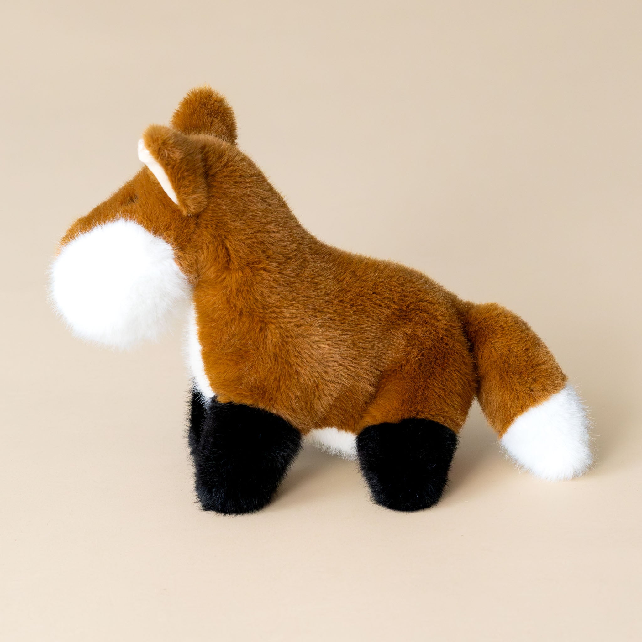 muzzle-frankie-fox-white-brown-and-black-fur-stuffed-animal-side-with-tail