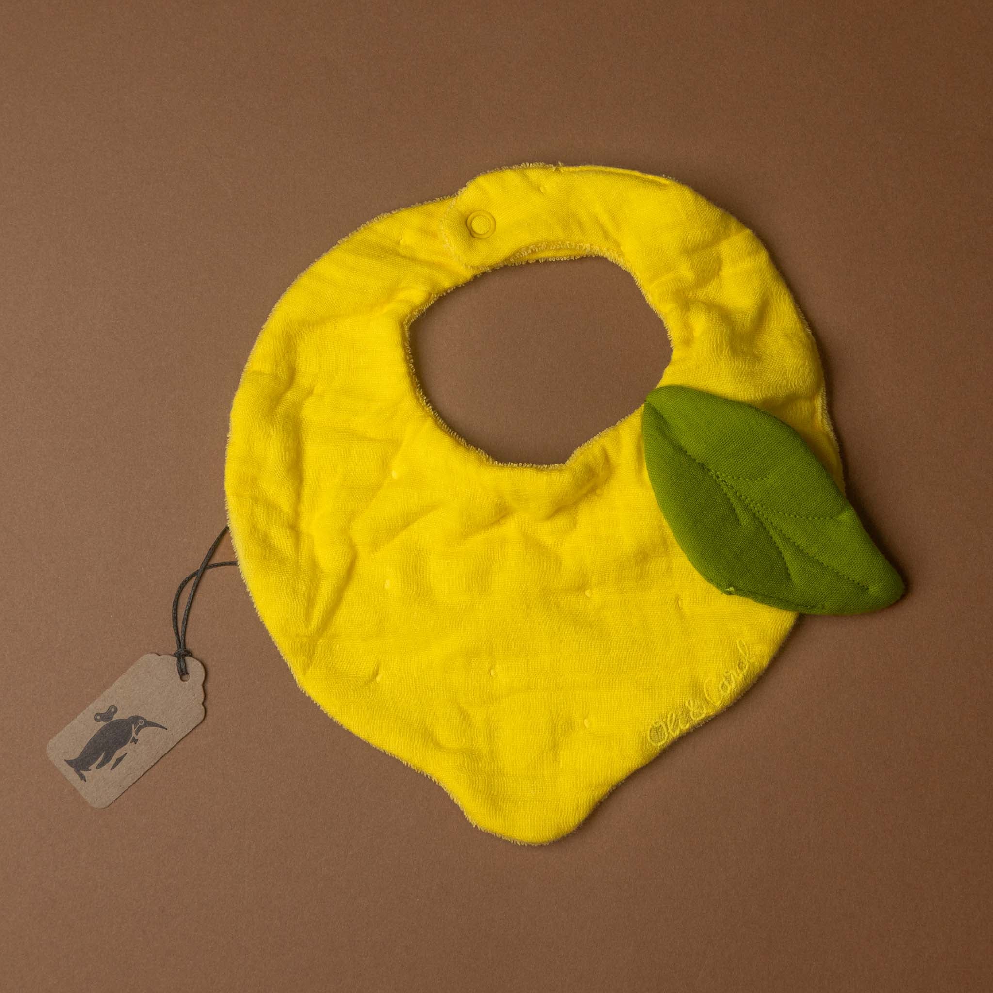 organic-cotton-muslin-bib-lemon
