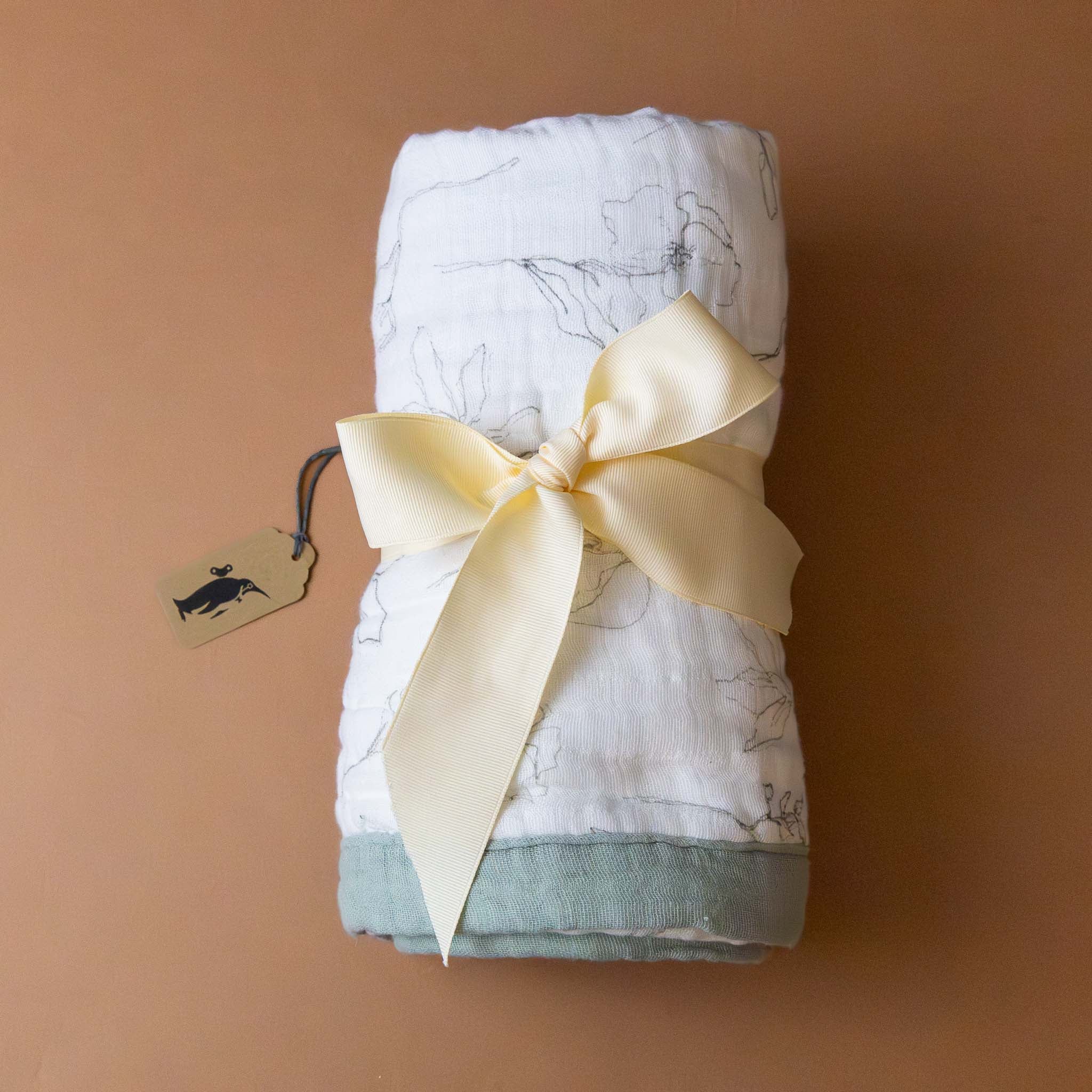 organic-cotton-muslin-blanket-pencil-floral-with-white-sage-trim