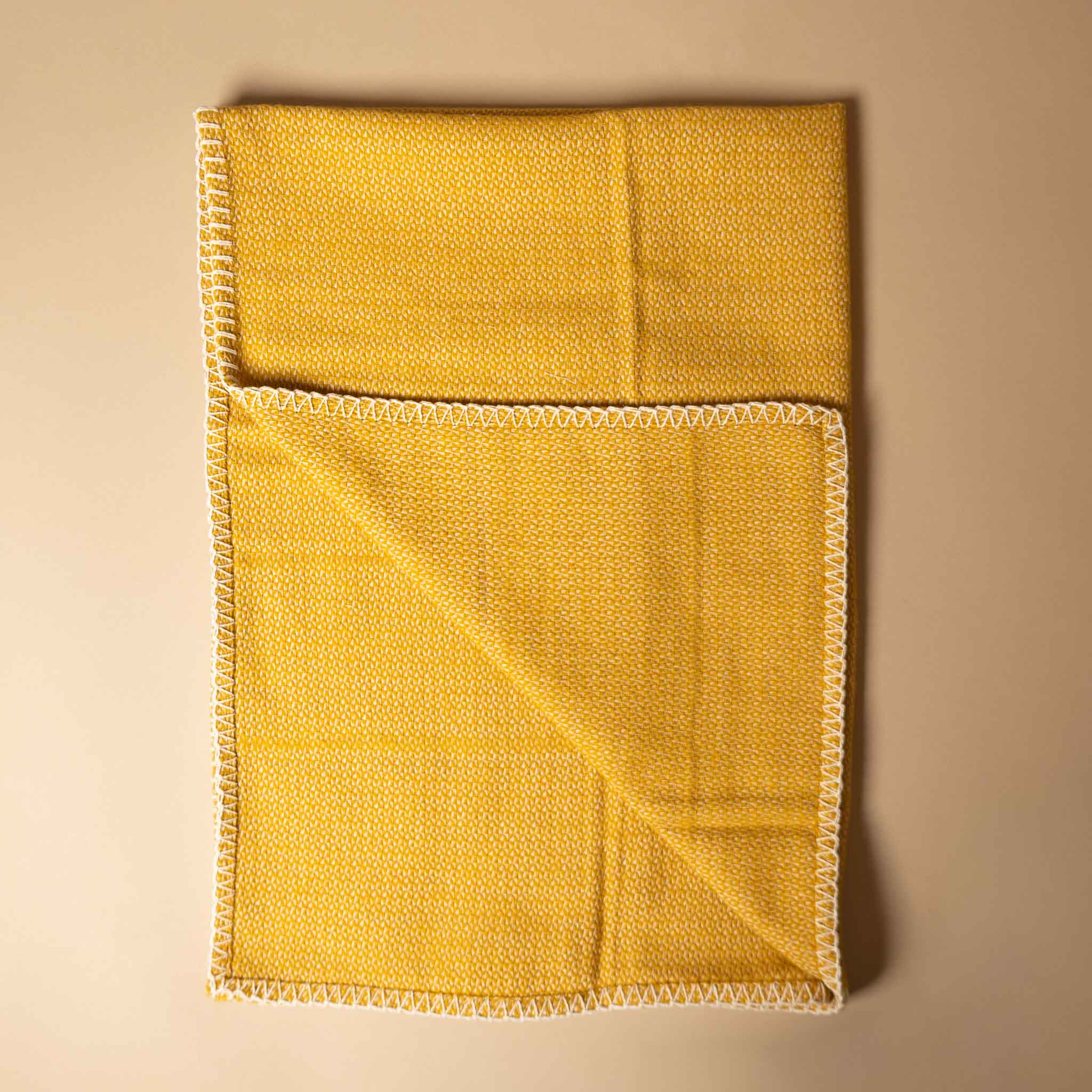 organic-cotton-stitch-blanket-ochre