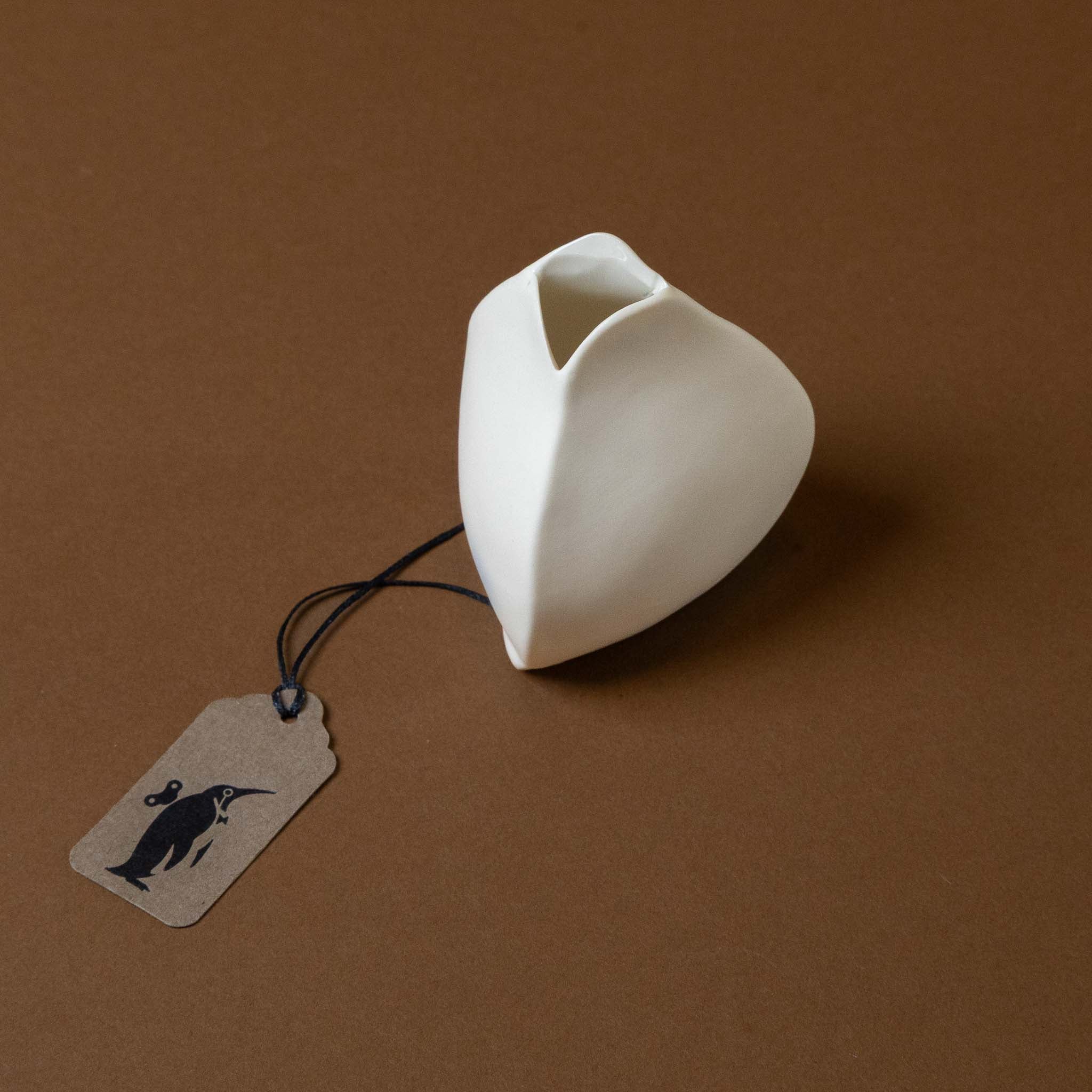 petite-ceramic-vase-no-4