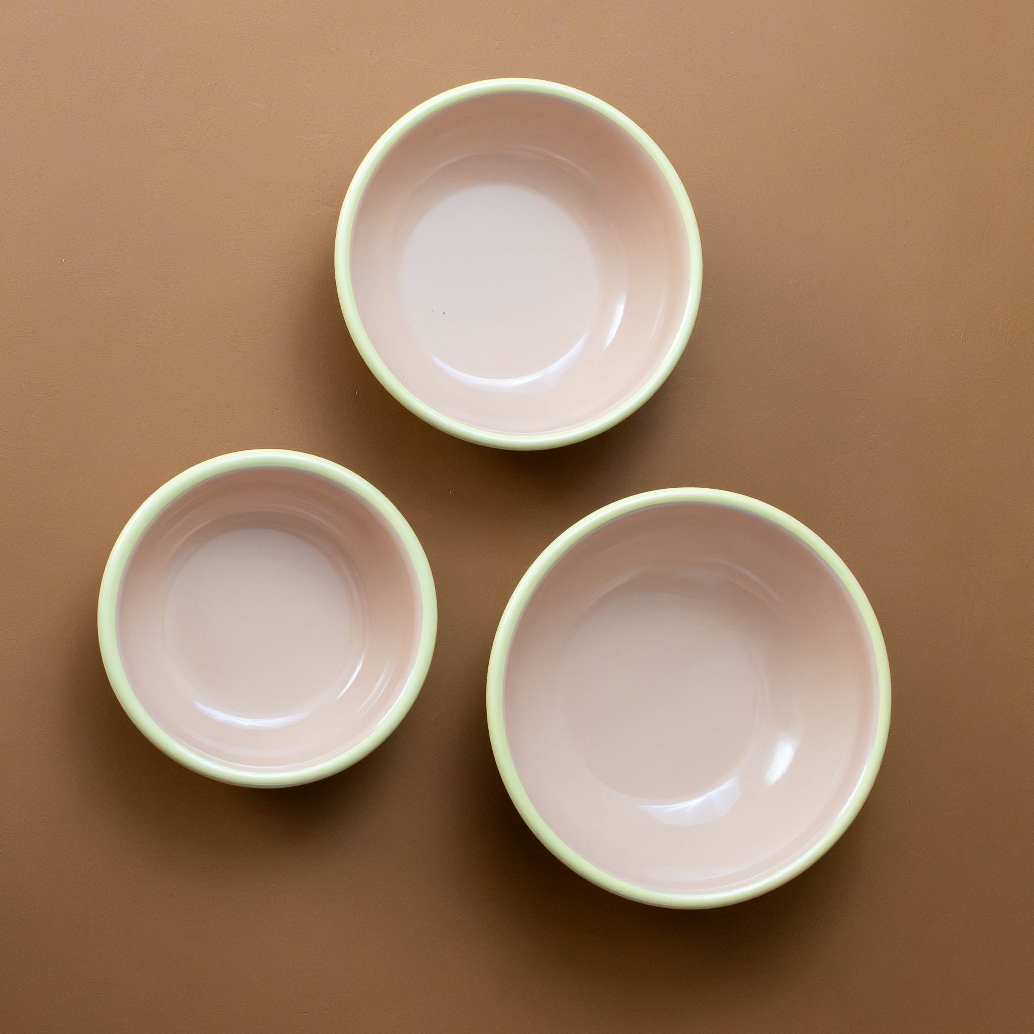 petite-enamel-bowl-set-melon-light-green-peach-and-yellow-small-medium-large