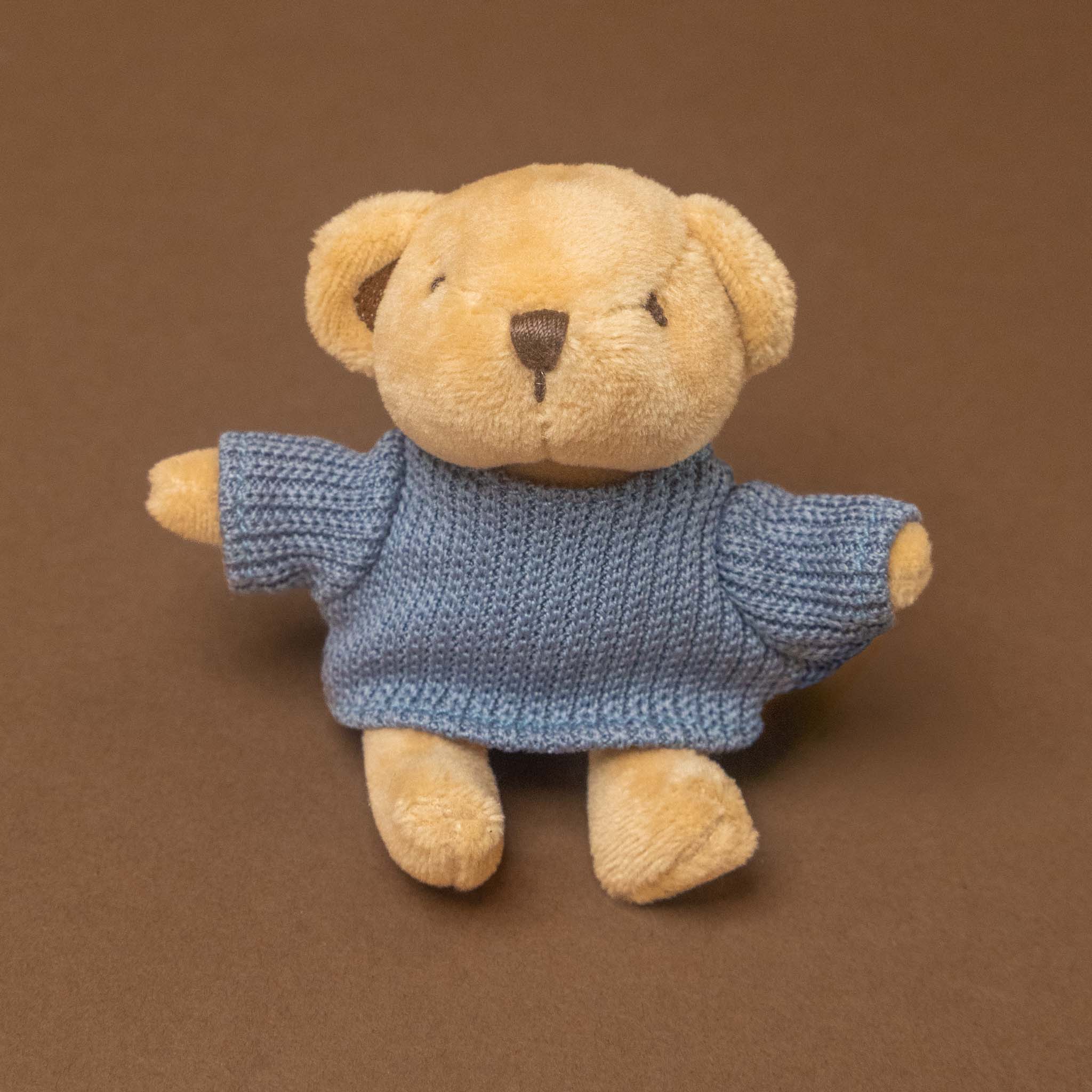 Petits Amis Alexis the Bear
