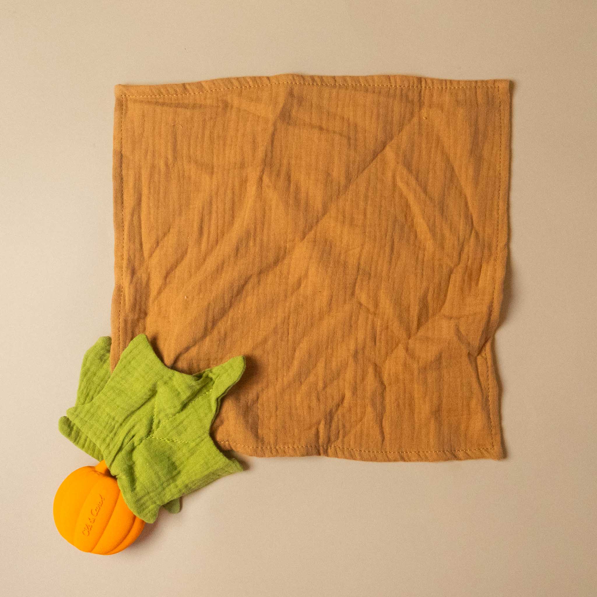 pipa-the-pumpkin-doudou-grande