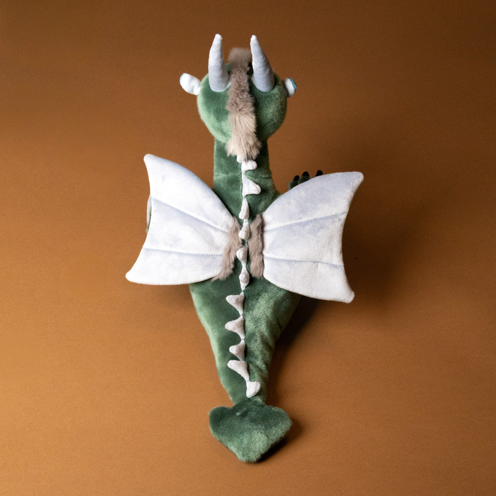 spades-the-sea-dragon-stuffed-animal-tail-back