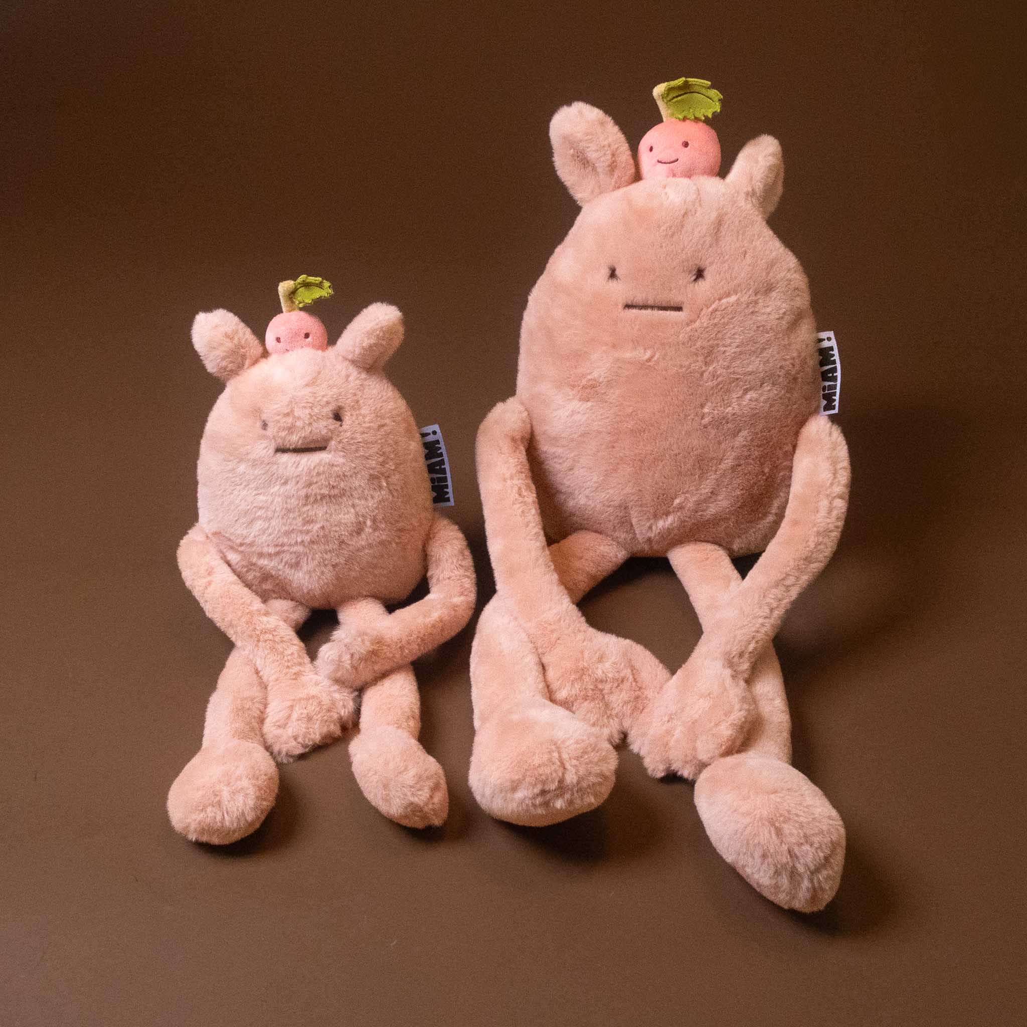 taylor-peach-grand petit stuffed animal