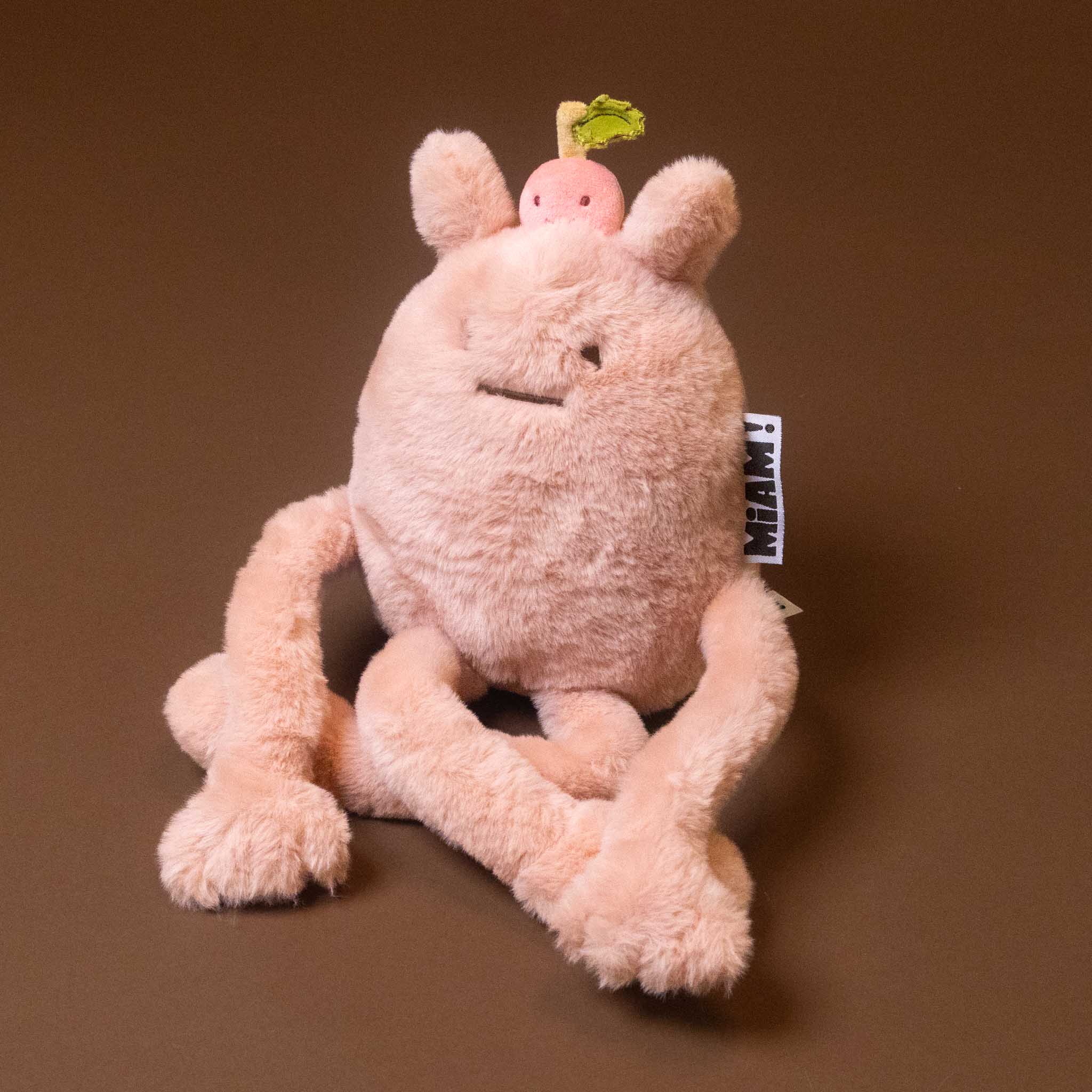 taylor-peach-petit stuffed-animal