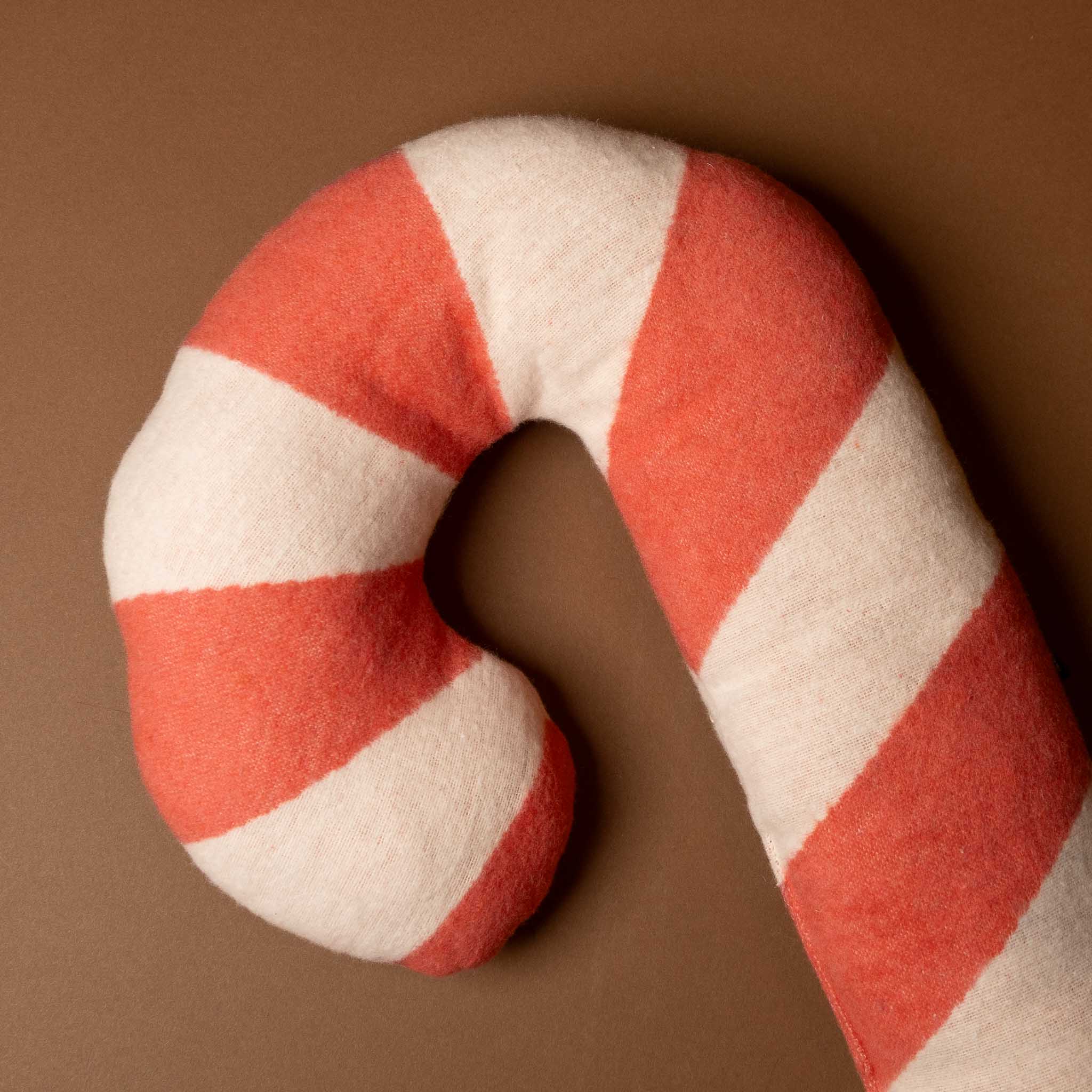 upcycled-cotton-candy-cane-cushion