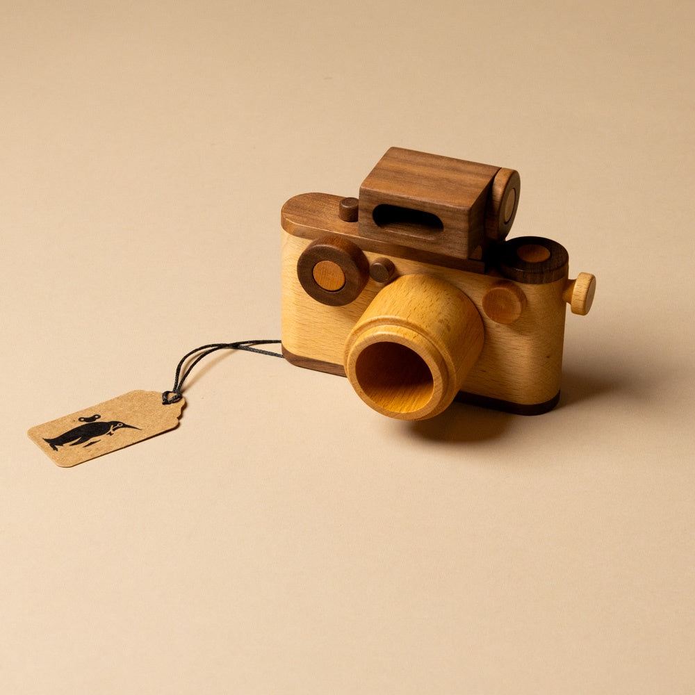 Wooden 35MM Vintage Style Play Camera Beech