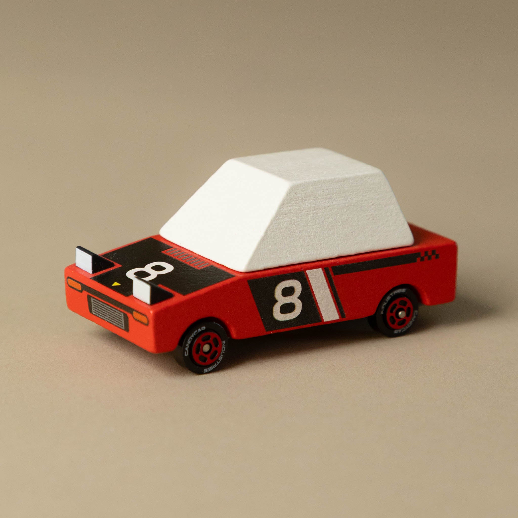wooden-candycar-toon-hachigo-red-8