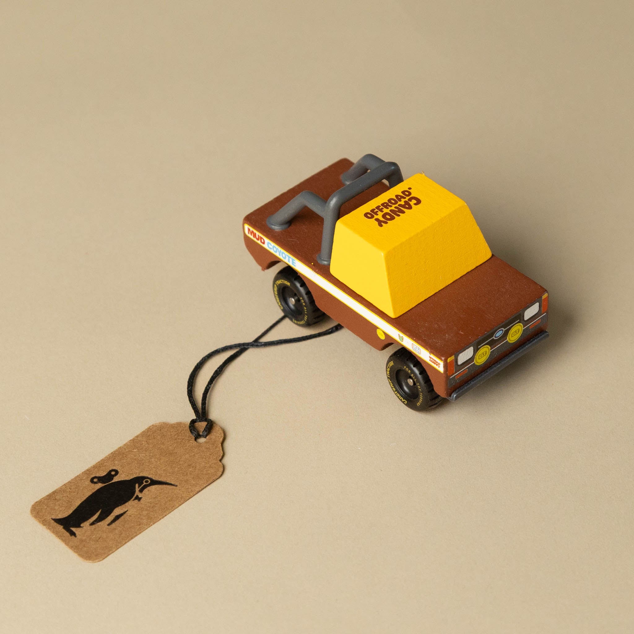 wooden-candycar-toon-mud-coyote