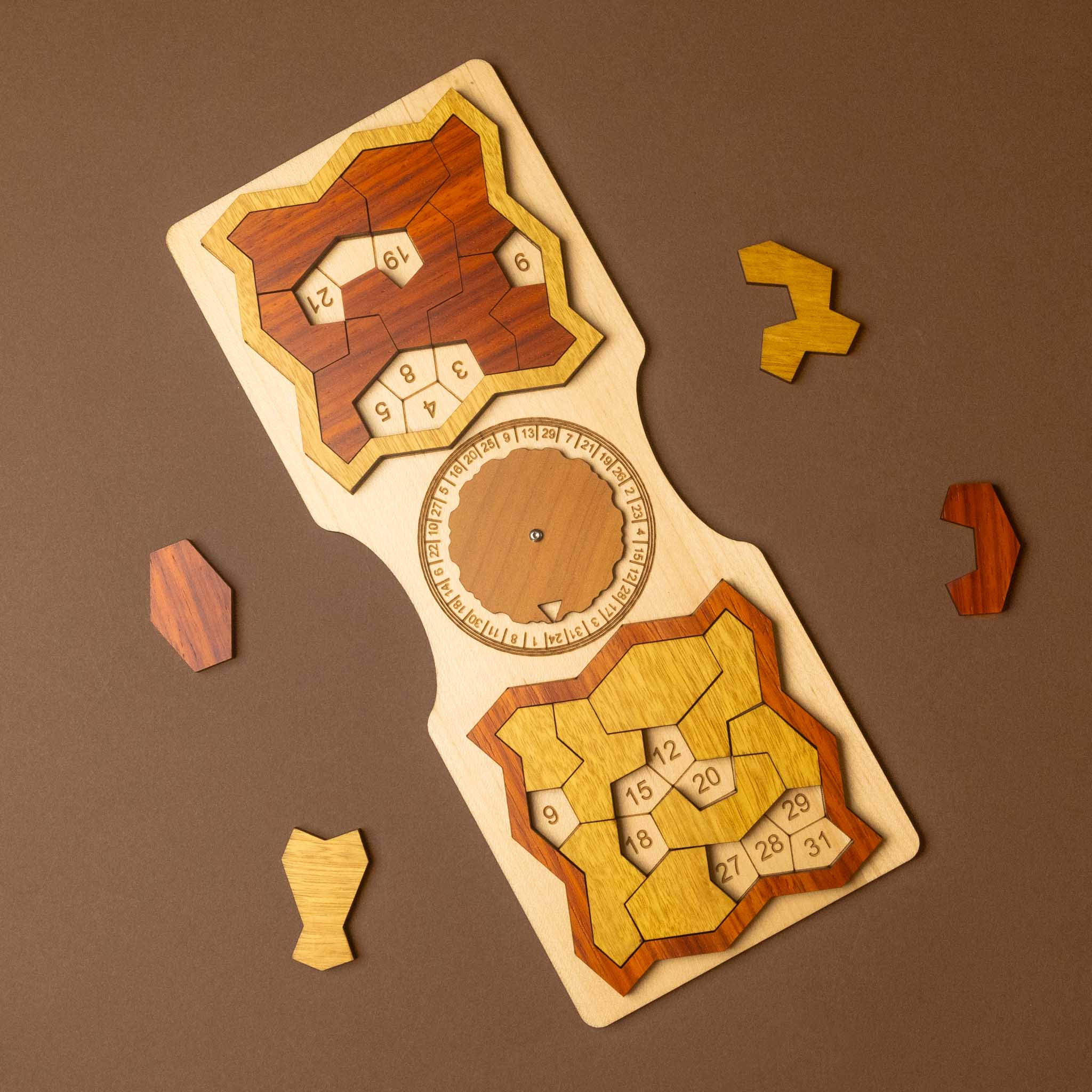 wooden-dueling-pentas-puzzle-game
