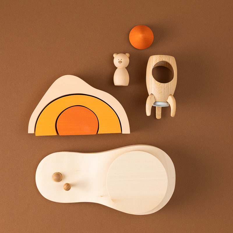 wooden-to-the-stars-play-set bear rocket ship sun