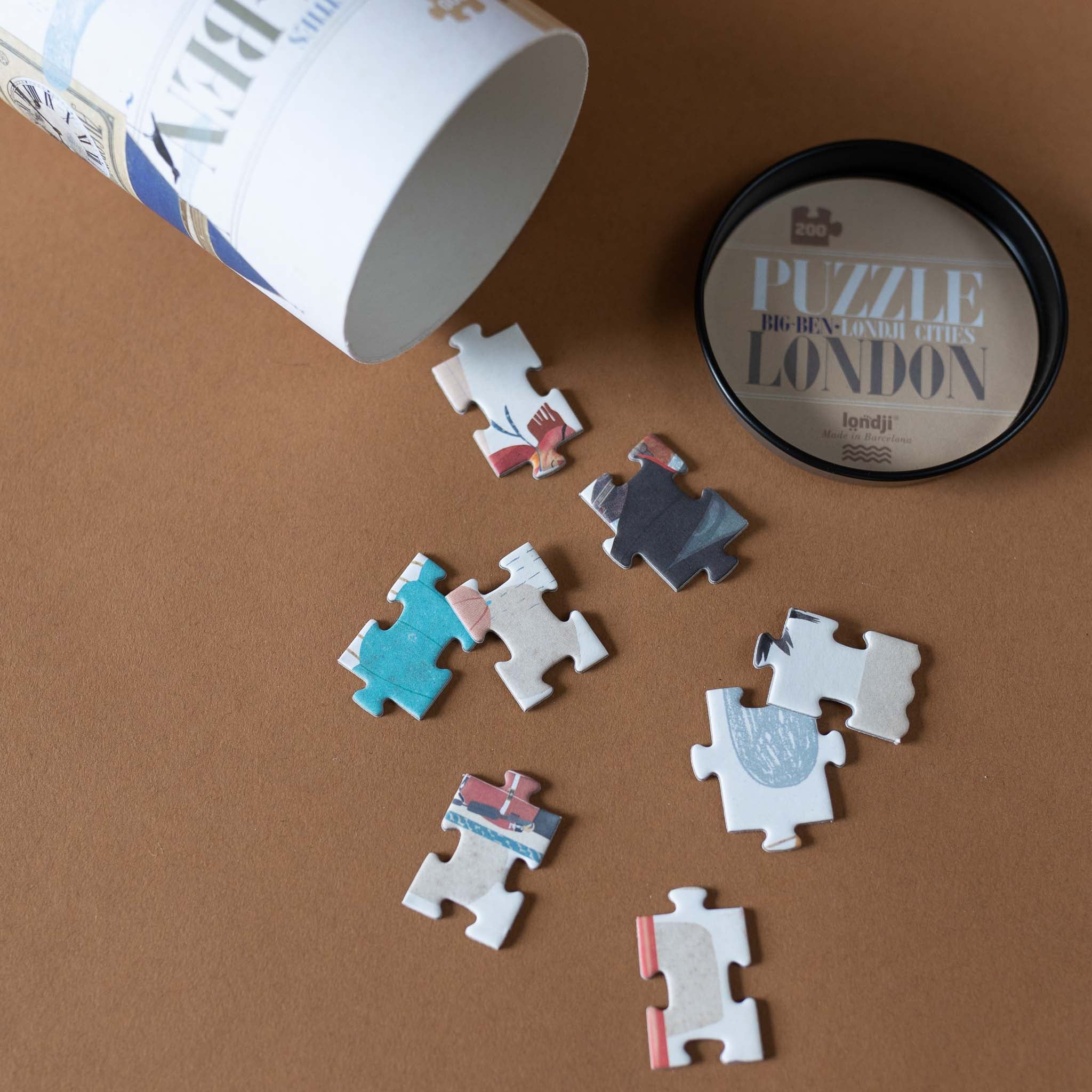 close-up-of-london-puzzle-pieces