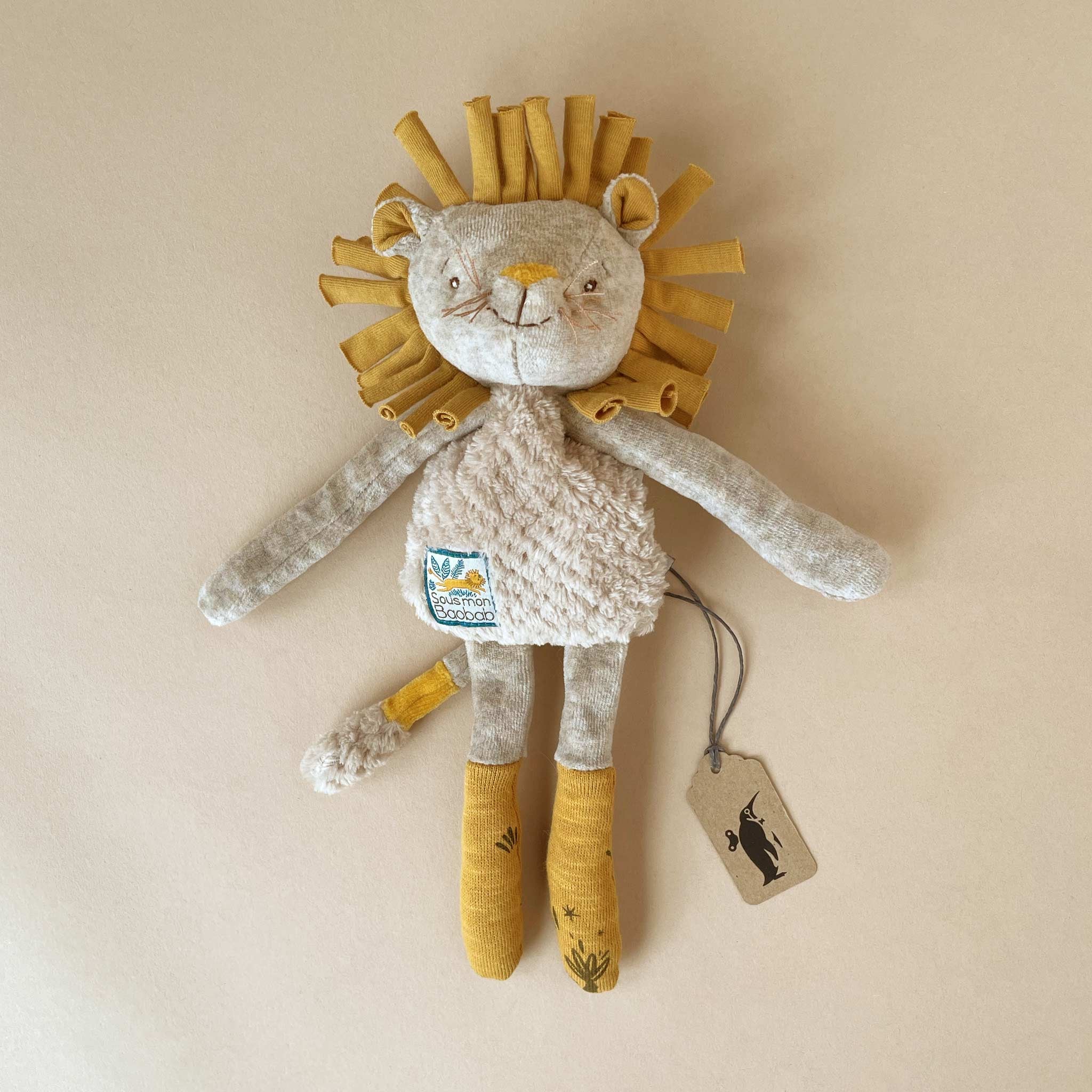 Paprika-the-Lion-Rattle-Lovie