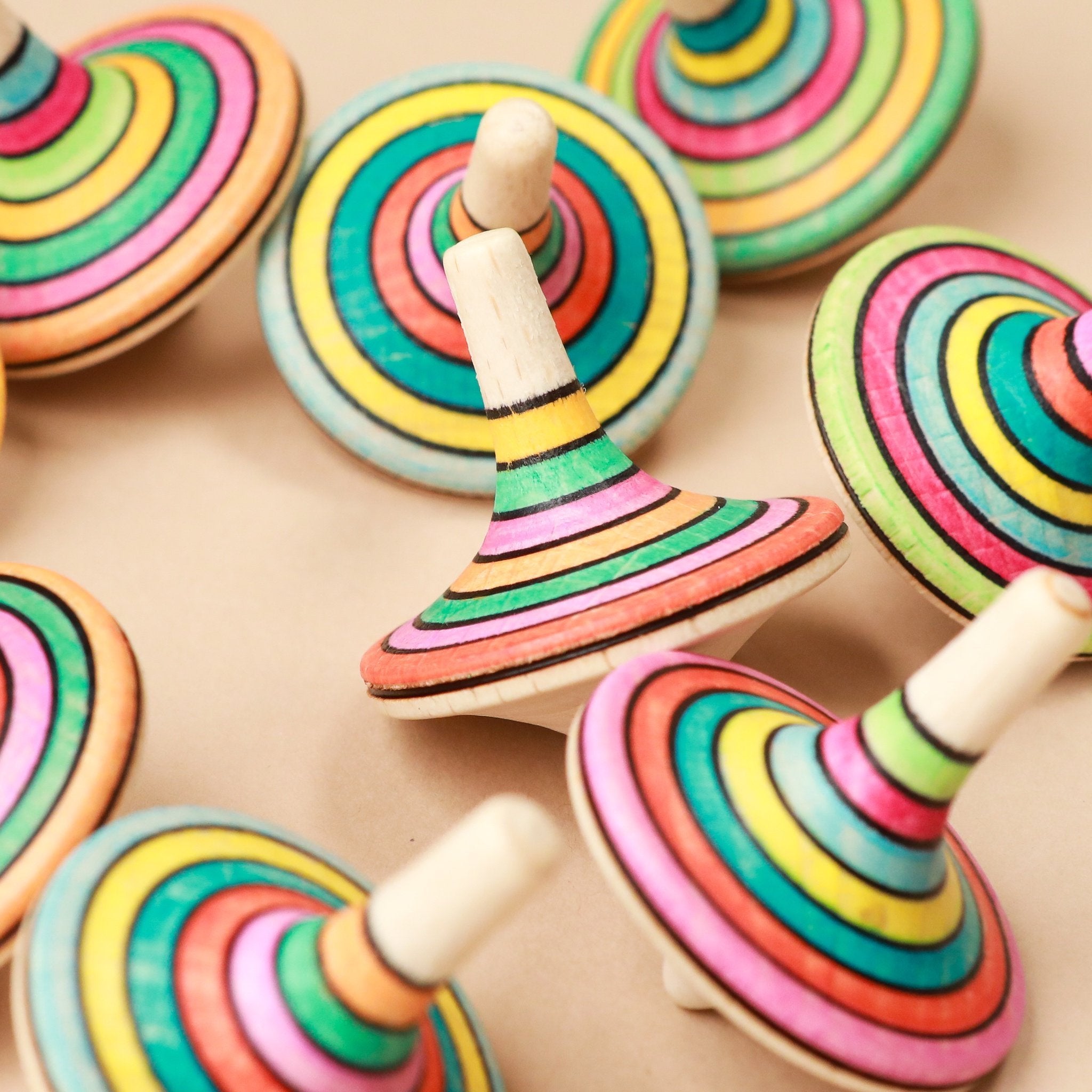 Rallye Wooden Spinning Top | Spring - Spinning Tops/Yo-Yos - pucciManuli
