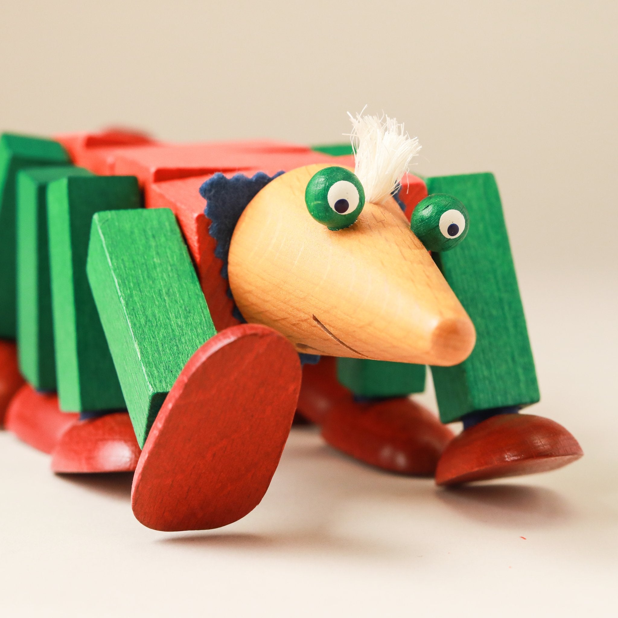 close-up-face-of-storm-worm