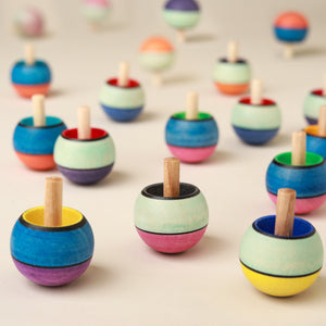 color-block-upside-down-spinning-tops
