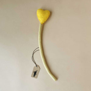 felted-heart-stem-yellow-with-light-green-stem