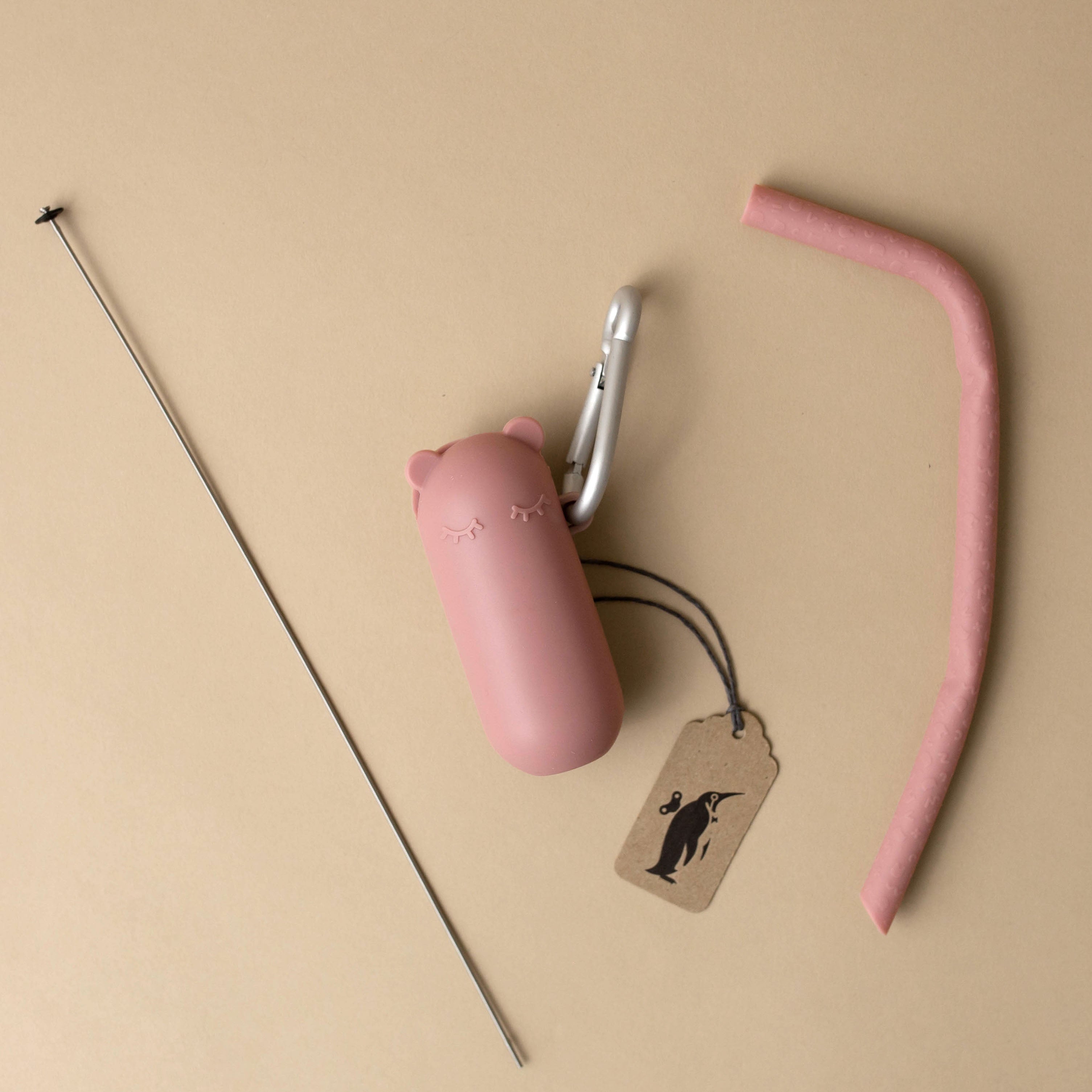 pieces-of-straw-set-layed-out