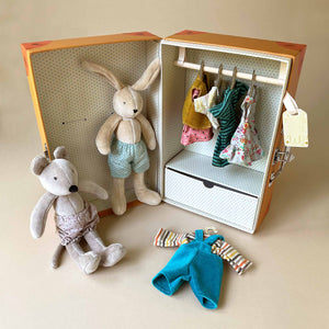 La Grande Famille's Miniature Wardrobe - Dolls & Doll Accessories - pucciManuli