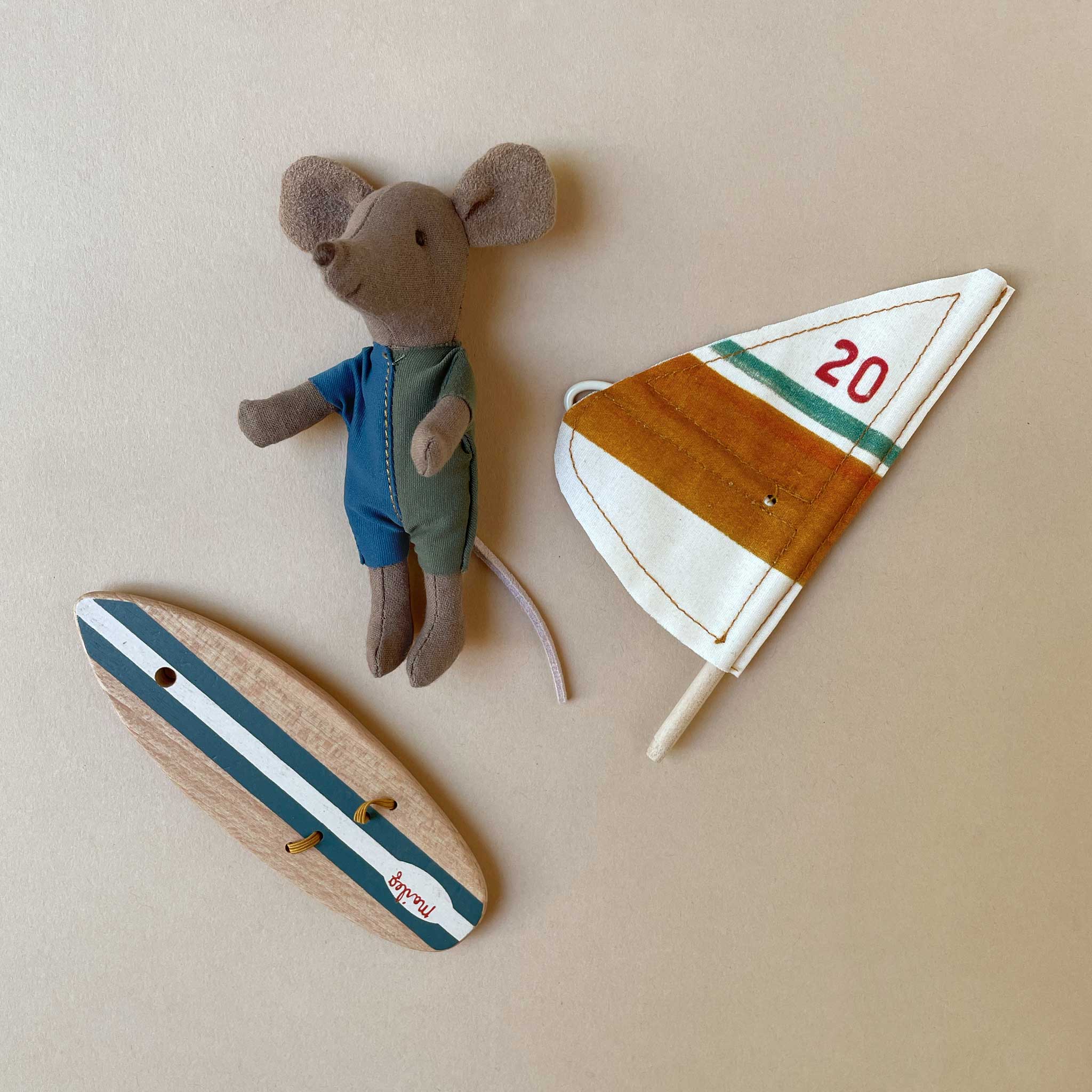 Matchbox Mouse Little Brother | Windsurfer - Dolls & Doll Accessories - pucciManuli