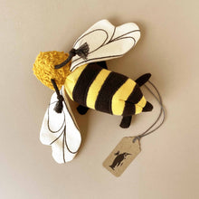 Load image into Gallery viewer, Organic Cotton Bumble Bee Rattle - Baby (Rattles/Teethers) - pucciManuli