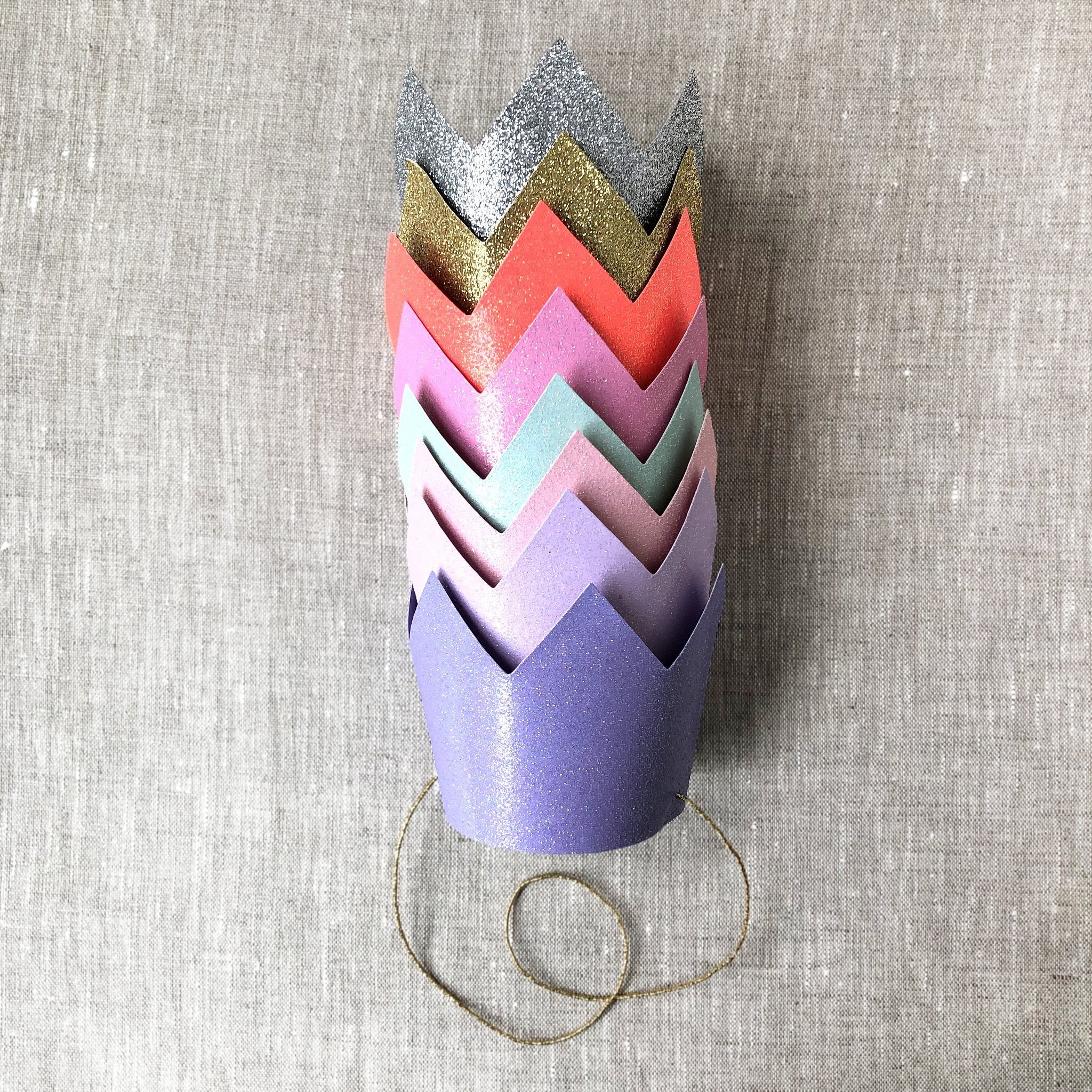 birthday-in-a-box-crowns