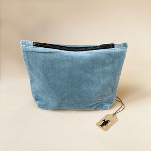 soft-blue-velvet-pouch-with-zipper-closure