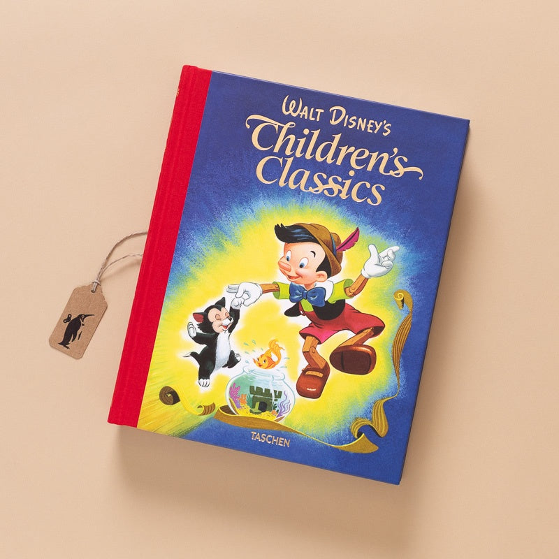 Walt DISNEY Children's classic book cover with Pinocchio 