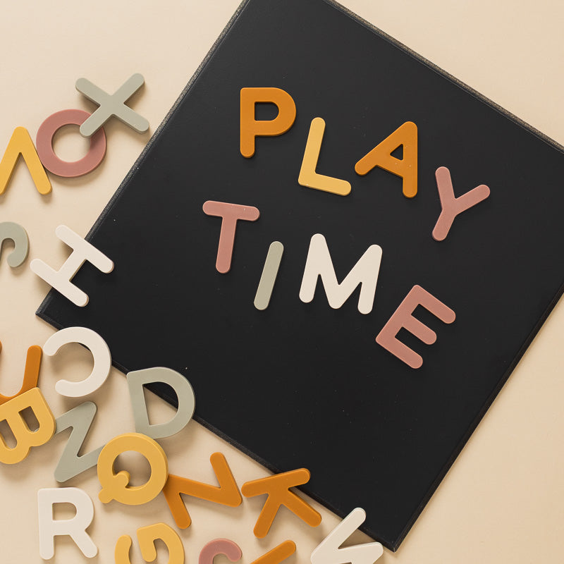 Magnetic_Silicone_Alphabet_Play_Set_with_Magnetic_Blackboard