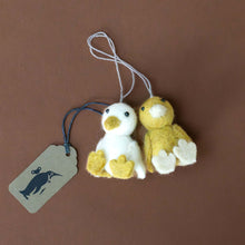 Load image into Gallery viewer, yellow-and-white-felted-duck-chick-ornament-set-