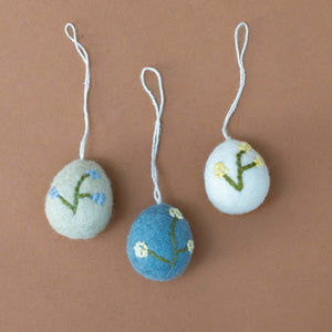 felt-embroidered-egg-ornament-set--heather-blue-white-and-flax