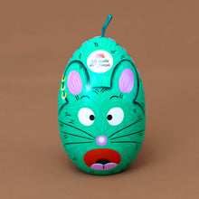 Load image into Gallery viewer,  Analyzing image    milk-chocolate-egg-trio-in-cat-and-mouse-gift-tin