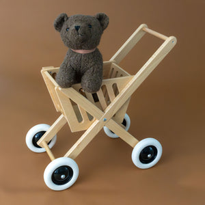 wooden-pretend-play-shopping-caddy-holding-a-stuffed-animal-bear