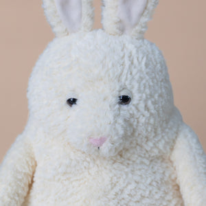 amore-bunny-pink-nose-and-sleepy-eyes